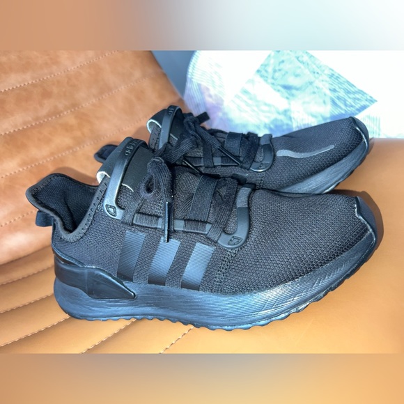 Adidas Upath Run Unisex Women’s Size 6.5 and Men’s are 5.5 - Picture 11 of 15